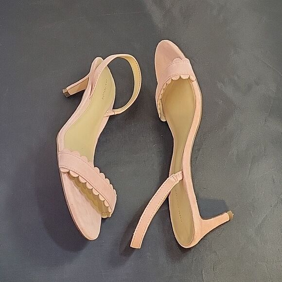 ANN TAYLOR ONE BAND BACK ANKLE STRAP OPEN TOE LOW HEEL SANDAL - Picture 6 of 12